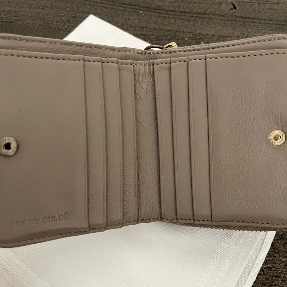 SEE by Chloe Wallet - Picture 5 of 11
